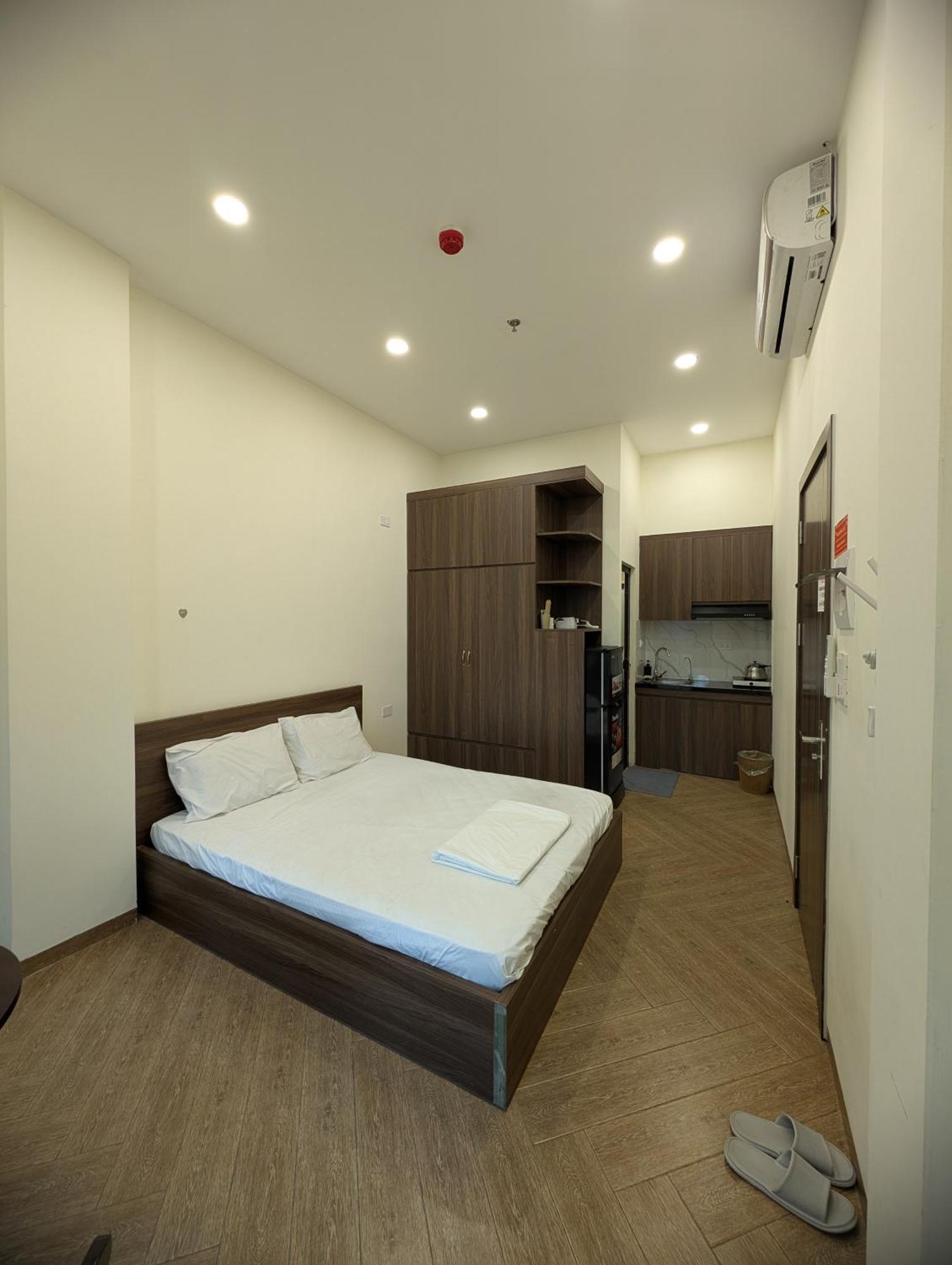 Era Apartment 158 Nguyen Khanh Toan 河内 外观 照片